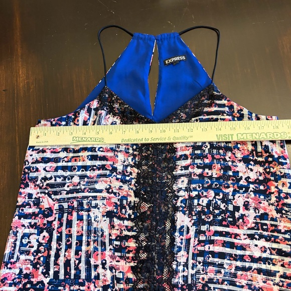 Express Blue Patterned Haltered Top Size Medium - Picture 4 of 6